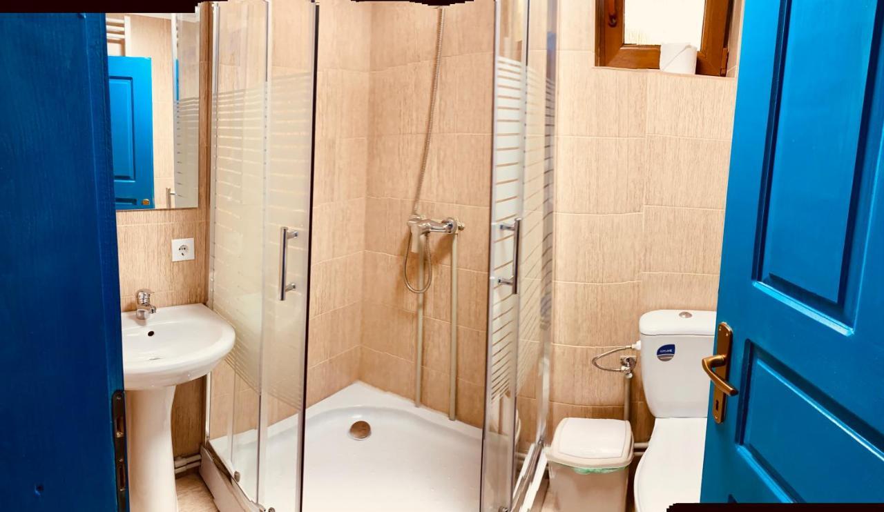 Casuta Tivadar Hotel Breb Екстериор снимка