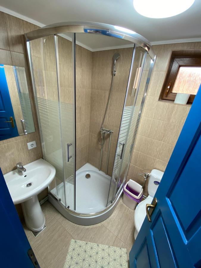 Casuta Tivadar Hotel Breb Екстериор снимка