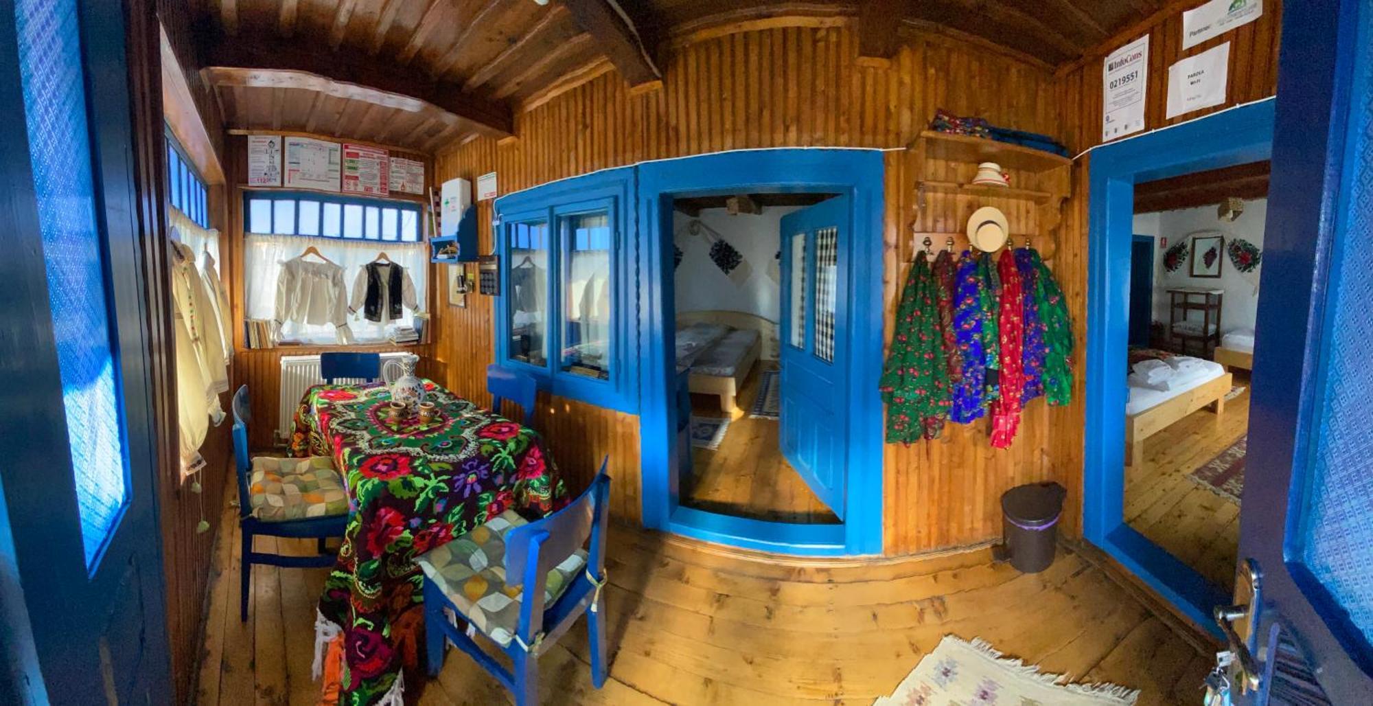 Casuta Tivadar Hotel Breb Екстериор снимка